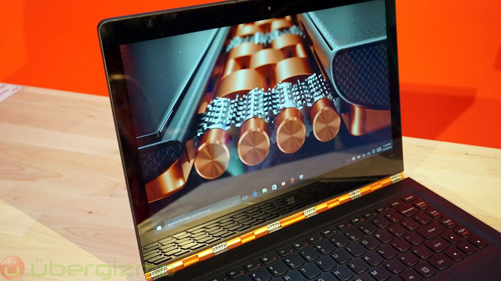 lenovo-yoga-900_ubergizmo_17