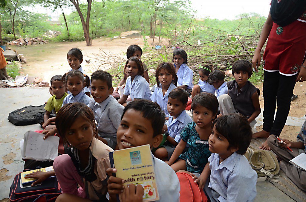 peace corps volunteers